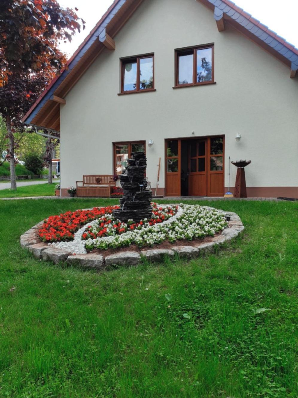 Ferienwohnungen & Landlust Fulda Petersberg  Exterior photo